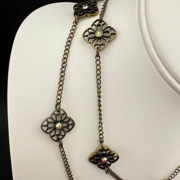 Premier Designs Long Strand Flower Necklace With Crystal Accents Brass And Gold - Picture 3 of 9